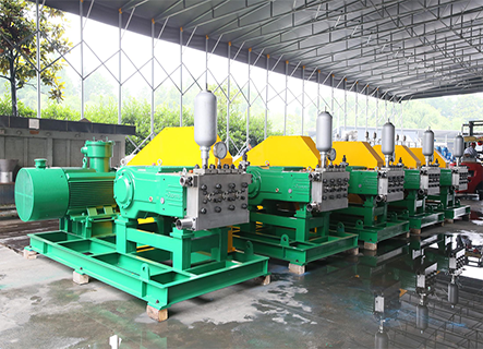 高壓往復(fù)泵(延長石油吳起采油廠項(xiàng)目)